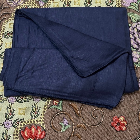 Hijab Jersey Material Navy Blue Made in Dubai UAE - Picture 2 of 3